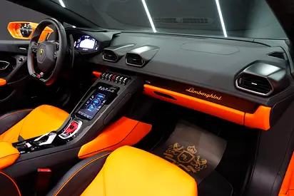 2023 Lamborghini HURACAN photo 8
