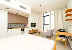 Spacious Layout | High Floor | Community View