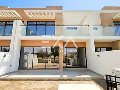 Single Row I Lake View I Available on August 9, 2026