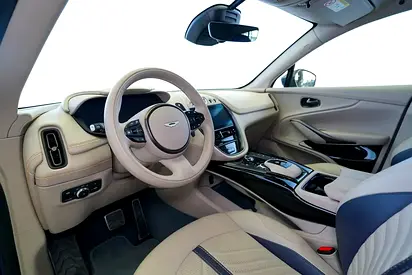 2023 Aston Martin DBX 缩略图 13