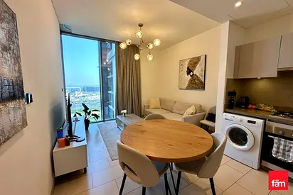 Pool view | Middle floor | Vacant | 1 BR