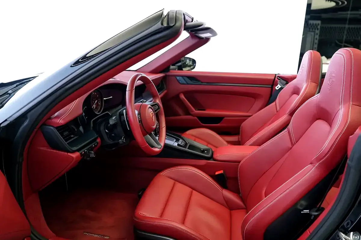 Porsche 911 2023