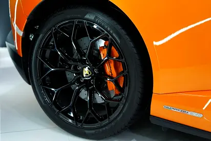 2023 Lamborghini HURACAN photo 18