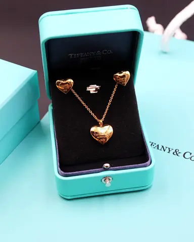 Tiffany & Co. Heart Pendant Necklace and Earrings Set - Gold Tone