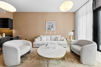 1 Bed | Upgraded | Fully Furnished | Vacant Soon