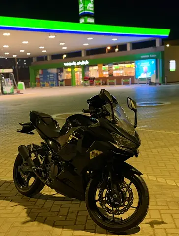 Kawasaki ninja 400 2018