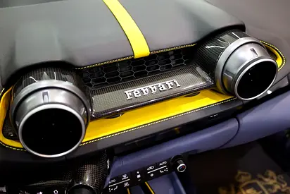 2023 Ferrari 812 照片 6
