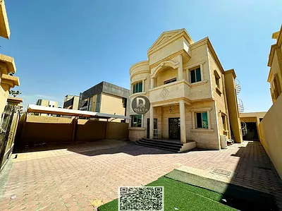 فيلا للبيع | 5 غرف نوم | سكني تجاري | مساحة 5000 قدم | المويهات 1 | على شارع تجاري