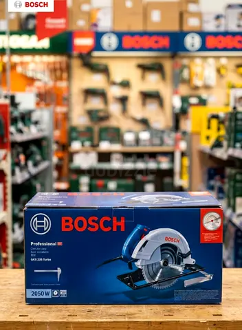 Bosch professional circular saw GKS 235 turbo