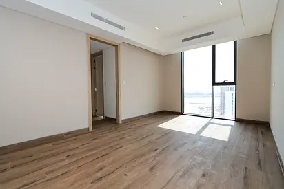 1-BR | Large Layout | High Floor
