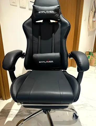 GTPLAYER Ergonomic Gaming Chair – Like New (Black)