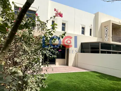 3BED+ 1 | SPACIOUS | PRIVATE GARDEN | Direct Access To Community