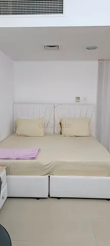 Bed space for Executive working lady, Independent washroom, powder room & Seaview Balcony