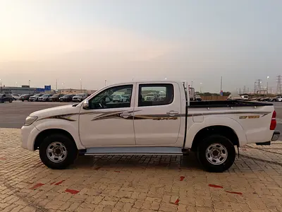 2015 Toyota HILUX 照片 13