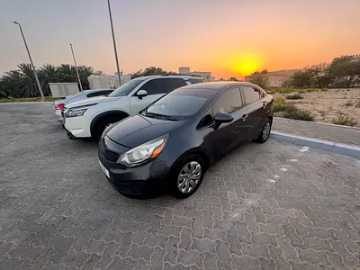 2015 KIA RIO 照片 2