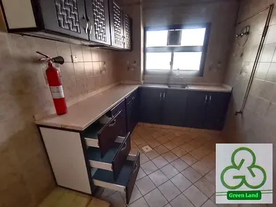 HOT OFFER 2 BHK AVAILABLE WINDOW AC AND GAS ONALY FAMILY OPEN AREA FREE PARKING RENT 28k