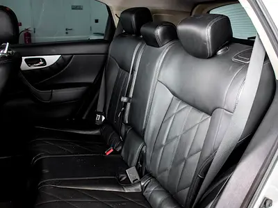 2018 Infiniti QX70 照片 7