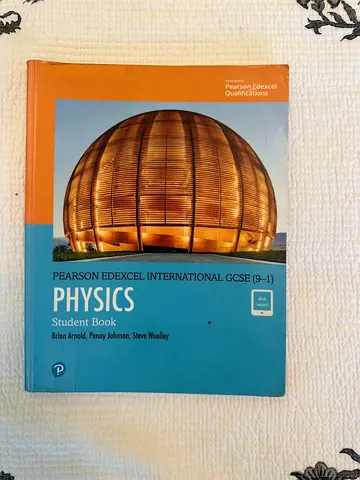 Edexcel IGCSE Physics Textbook, Good offer!