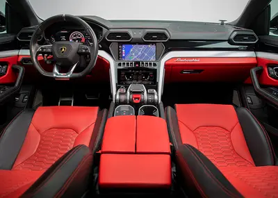 2019 Lamborghini URUS 照片 8