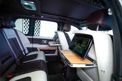 2019 ROLLS-ROYCE CULLINAN — миниатюра 11