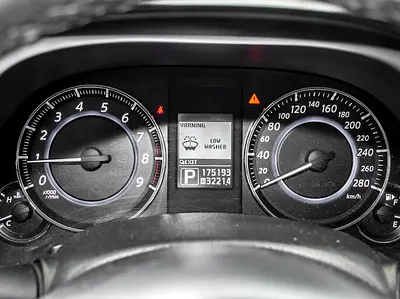 2018 Infiniti QX70 照片 11
