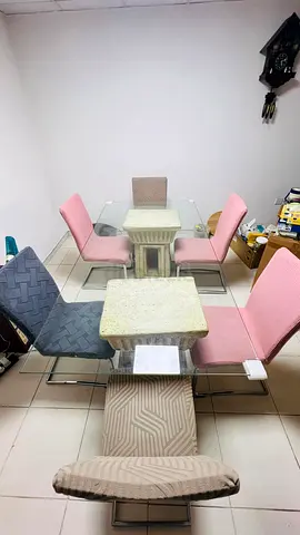 6-8 seater Dining table