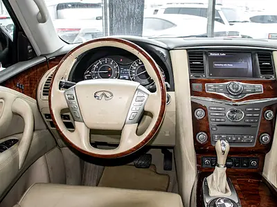 2016 Infiniti QX80 — фото 6