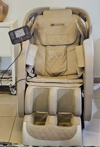 JC Buckman Full-Body Massage Chair - Beige
