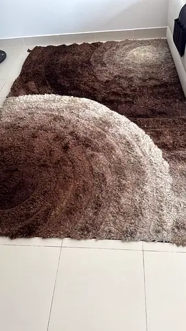 Modern Abstract Shaggy Rug in Earthy Brown Tones