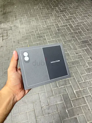 Samsung Fold 8 256GB Black color
