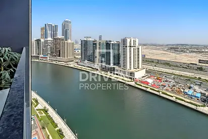 Canal View | Private Jacuzzi | 12 Cheques