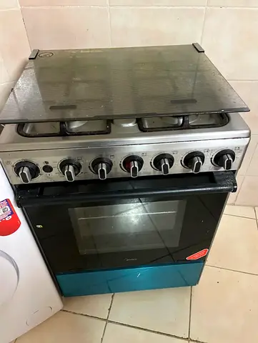 Used Midea 4-Burner Gas Cooker with Oven - Good Working Condition