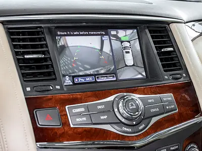 2016 Infiniti QX80 — фото 9
