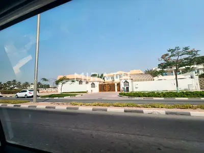 3BR Commercial Villa |Ideal for Business | Prime