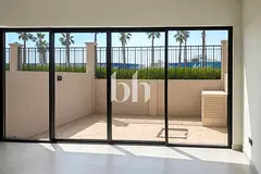 Genuine Single Row | Open View | Vacant | New