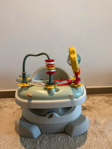 Mamas & Papas Bug 3-in-1 Booster Seat – Like New – AED 250 ⭐