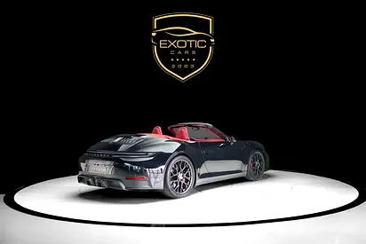2025 Porsche 911 photo 3