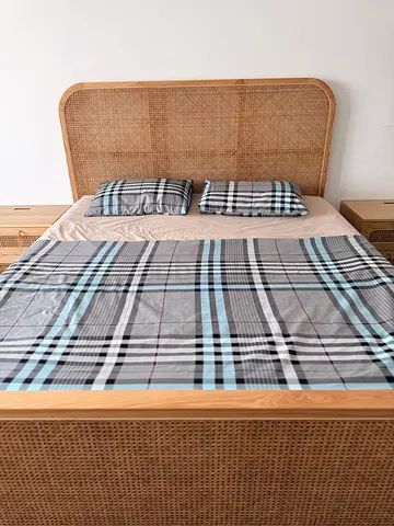 Luxurious Anasa King size bed with mattress + 6 Drawer Dresser + 2 x Nightstands