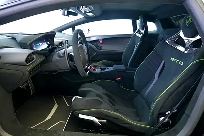 صورة مصغرة 8 لـ 2023 Lamborghini HURACAN