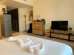 Spacious Studio | Fully Furnished | Close to Downtown