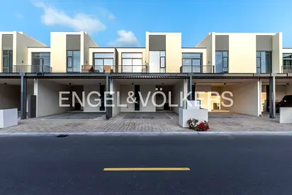 Spacious | Unfurnished | Vacant