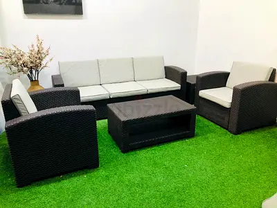 5-seater garden sofa with coffee table