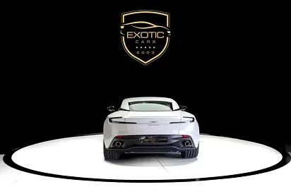 2019 Aston Martin DB11 缩略图 5