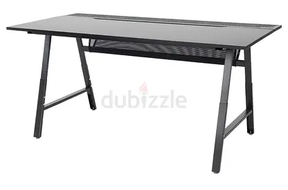 IKEA UTESPELARE gaming desk