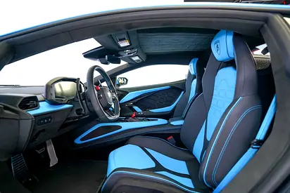 صورة مصغرة 9 لـ 2024 Lamborghini REVUELTO