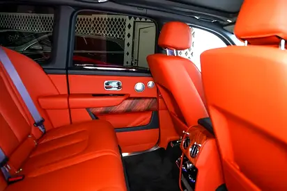 2023 ROLLS-ROYCE CULLINAN thumbnail 17