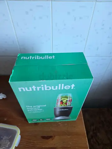 NutriBullet 600W Personal Blender with Tritan Cup - new - unopened