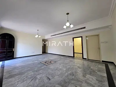 Luxury Family Living | Well-Maintained Villa
