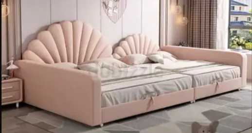Modern stylish Bed set available