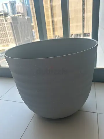 Planter for sale